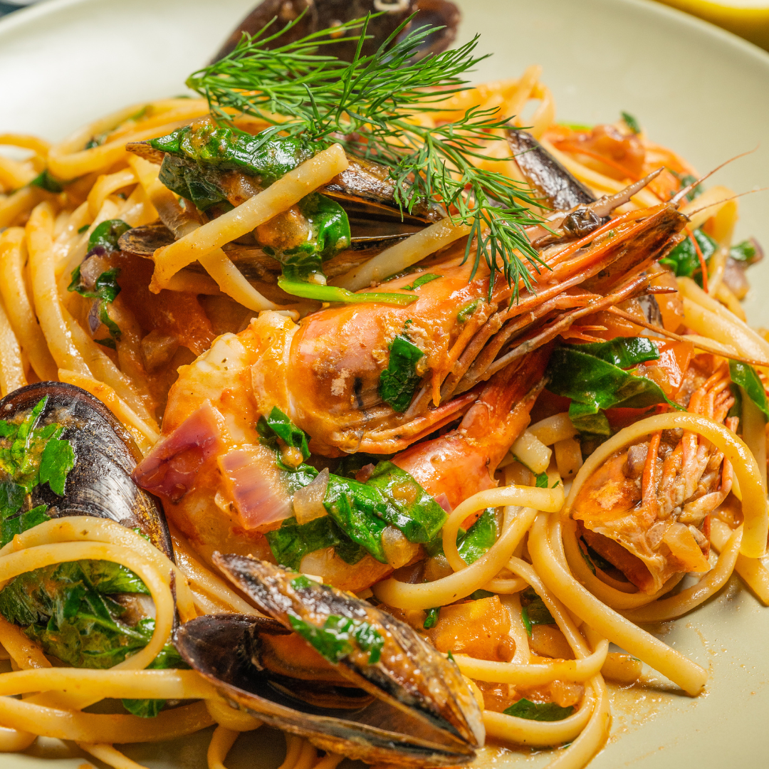 Seafood linguine with prawns and mussels at Nonòs